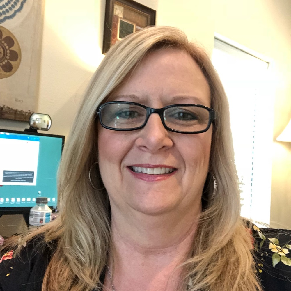 Meet your Posher, Linda